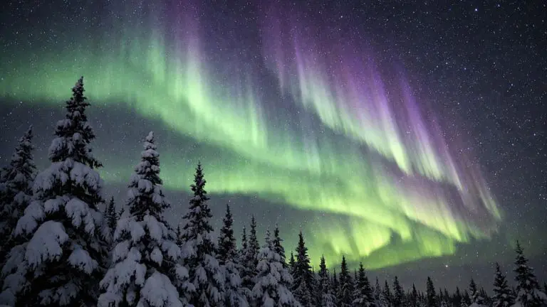 Northern Lights Alert: Active Auroral Conditions Forecast for Thompson, Manitoba on Mar 30 - AI Generated Image